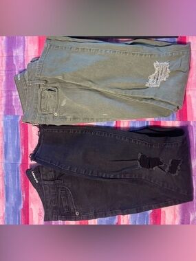 Old Navy Rockstar Mid-Rise distressed Jeans bundle size 8